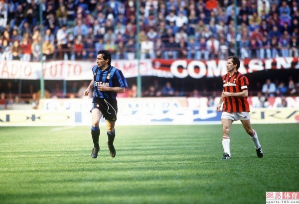  AC米兰德比战绝杀同城死敌取关键三分  