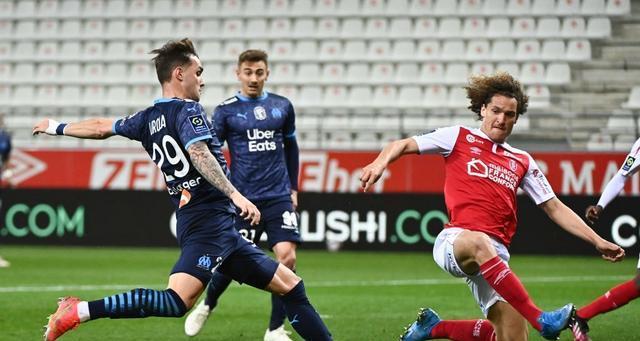  马赛客场惊险逆转，帕耶关键助攻锁定胜局