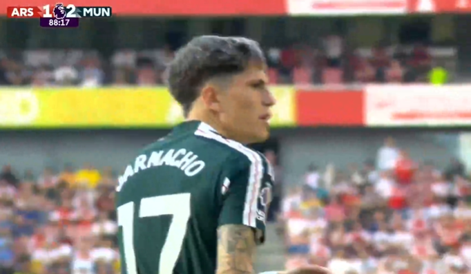  霍伊伦德首开记录曼联主场力克狼队